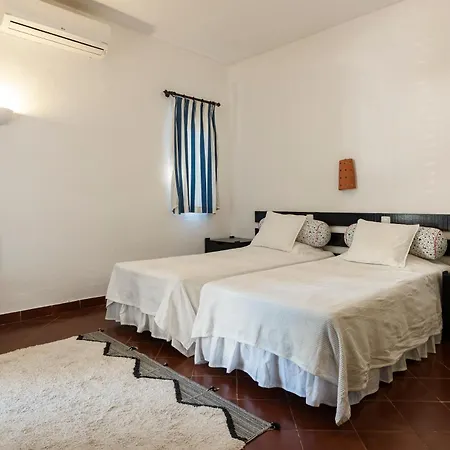 Pedras D'el Rei Estudio Apartment *