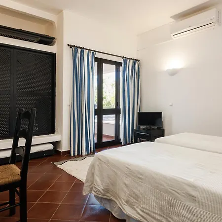 Pedras D'el Rei Estudio Apartment *